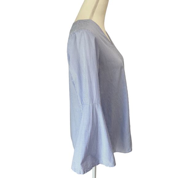 PHILOSOPHY Pinstripe Bell Sleeve Top Size SM Preppy Crisp Coastal Cruise Resort - Picture 3 of 7